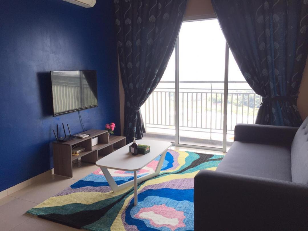 Ezhome Mesahill Nilai Exterior foto